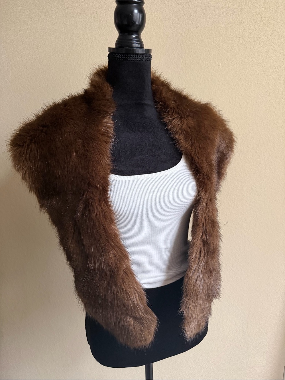 Zara Brown Faux Fur Shawl Capelet